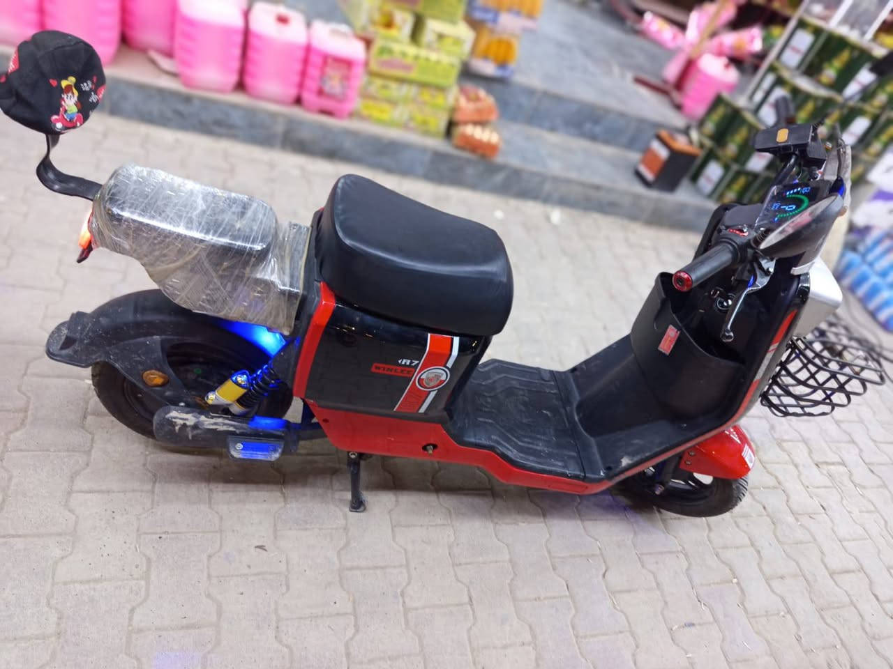 السلام عليكم دراجه شحن للبيع ار 7 5 باتري
مواصفاته بلوتوث تشغيل كارت مفتاحين نظيف    مستخدم السعر الخاص مكان كركوك حي العسكري كركوك, العراق


**إذا كنت صاحب هذا الإعلان وتريد حذفه لأي سبب، رجاءا أرسل رسالة إلى الدعم الفني**