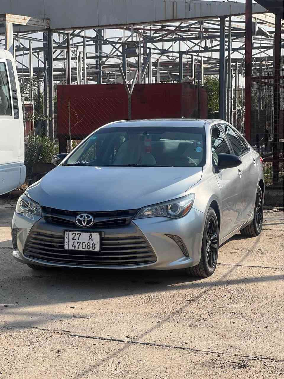 كامري 2015 
امريكي se بيه بس صبغ 4 قطع بدون دواخل بدون شاصي 
داخل جلد شفتات ستيرن كامره شاشه 
سياره كير مكينه بحاله جديده مابيه اي نقص 
رقم جديد باسم كلشي ادامه جديده 
بيه بس اذان محرك مو زينه 
سعر 140 وبيه مجال قليل 
مكان السياره الناصرية 
رقم *********** ناصرية, ذي قار
