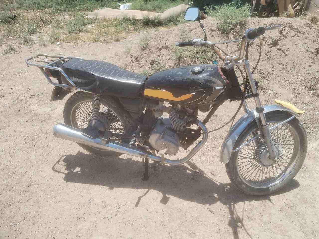 سلام عليكم دراجه نامه بروه للبيع سعر 185  وبيه مجال


**إذا كنت صاحب هذا الإعلان وتريد حذفه لأي سبب، رجاءا أرسل رسالة إلى الدعم الفني**