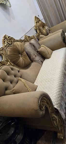 طخم ملكي مستخدم قليل
العنوان بغداد السيديه
***********
