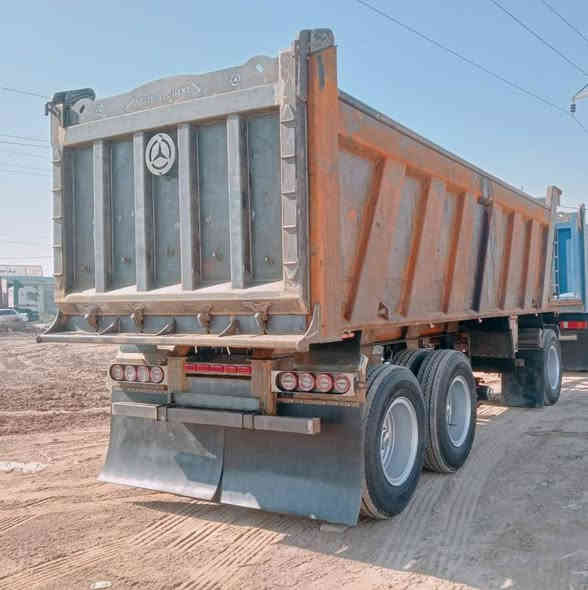 للبيع مقطوره مايلر شغل بغداد مامحمله ولا كيله 
طول 730 ارتفاع 140 جك نساف كاعيه 8 قطعه وحده 
صفاح 6 دناكير 16 شريط على طوله تخم تاير ويل جديد 
هواء كهربائيات واقيات جاهزه للشغل السعر 225 بيه مجال 
***********.   ***********
