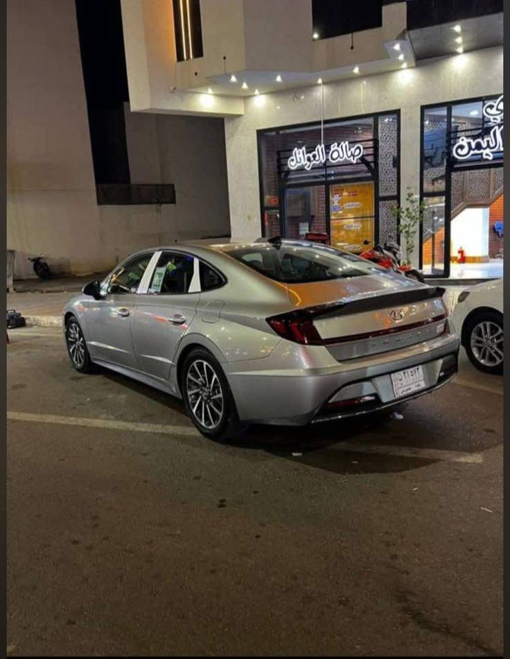 السلام عليكم.  سوناته للبيع موديل ۲۱ فول مواصفات عدا البصمه والفتحه ضرر شبر صبغ يم باب السايق والباقي كفاله عامه  السعر 165$ورقه وبيها مجال قليل الاستفسار الاتصال على الرقم ***********
مكان السياره حصيبه الشرقيه 
رقم بغداد دولي
