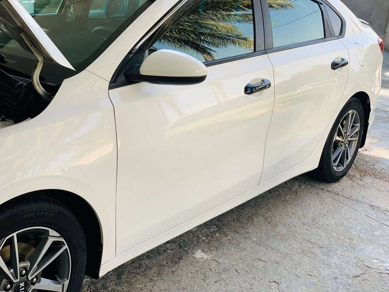 كيا فورتي موديل 2020
للبيع بيع مستعجل بياع شراي مابيعلك فقط الشراي الصادق وصاحب كلمه رجال السياره كلين داخله تقرير مياة امطار اخوان ابيع شرط المي مداخل 10 ب 100 بيها بارد بالباب اليمنه 
*********** السعر 130 فقل
