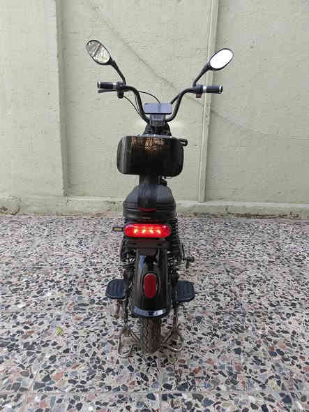 السلام عليكم 👋✨

بايسكل شحن مستخدم للبيع
موديل 2023
حجم 14

بطاريات 4 جدد 48V 🔋
ثلاث سرعات ⚙️

بصمه تشغيل عن بعد ومفاتيحه على نسختين 🔑
قفل اطار وقفل كهربائي 🔒

كهربائياته على وضع الشركه ما ملعوب بيها ولا مصلح ماد ايده عليها ⚡🔧

السعر 270 الف وبيه مجال قليل 💰
العنوان: كربلاء 📍

للاستفسار الاتصال على الرقم: *********** 📞
ومتوفر واتساب مراسله فقط 💬

