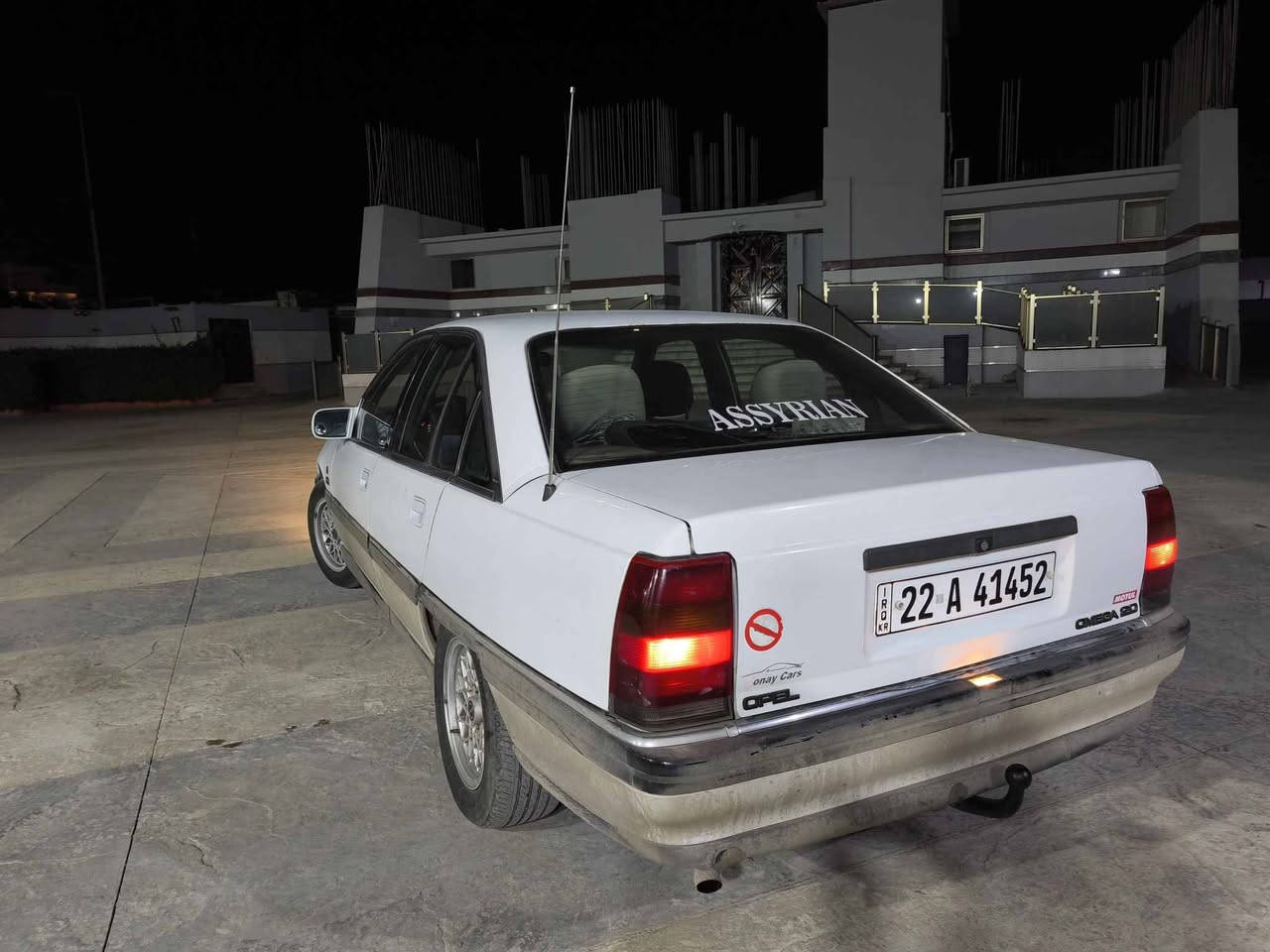 اوميكا CD CRYSTAL 20i تبريد تدفئة 
السيارة بلادية و ناعمه كلش ترايك لبصرة 
صبغ بلاد و مثل ما واضح بالصور و بالواقع احلى 
بيها قطعتين باب خلف السايق مبدل و مصبوغ فرن و قطعه بارد شبر بالباب السايق + خشم البنيد صبغ 
رقم اربيل سنوية جديدة الى 28
سعر 50 و بي مجال حك الجية 
رجآ الي ماعاجبه السعر يعبر المنشور
***********
***********
مكان السيارة كركوك كركوك, العراق
