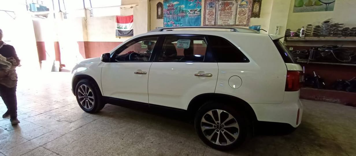 السلام عليكم
سيرنتو ٢٠١٣ شكل ٢٠١٤
فول مواصفات
بدون ضرضر بدون صبغ
بانوراما
٧ راكب
الداخل صحراوي
طخم تاير جديد +باتري جديد
محرك + كير شرط
كاربون بانزين
هزه جديده
تحويل او وكاله
السعر 🛑🛑185🛑🛑
الاستفسار ***********
