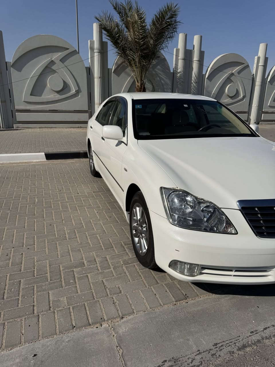 السلام عليكم 

تويوتا كراون ( شاهينه )
موديل 2006
شاصي "180"
السياره مزاد دولة (بصره 14 😎
السياره هزه جديده رقم دولي الارقام قبل اربع ايام شادهن 
السياره كفاله عامه دخول جديد

المواصفات*
محرك 3000 "6 سلندر V6"
تبريد قطعتين 
6 بصمات 
إشارة ترحيب عند الاقتراب
مري شفط 
مثبت سرعة 
لايت دوار كهربائي
كاميرا خلفية بلاد دوار 
كشنات كهرباء 
ويل كب نفطي جديد 
3 دگم 
نظام (VSC+TRC )
مانع انزلاق ABS 
شاشة + ملاحة 
جام 4 اوتو 
باتري جديد 
تخم تاير جديد 
نظام صوتي استريو 
السعر (165) مكان السياره بصره 
للاستفسار ***********
