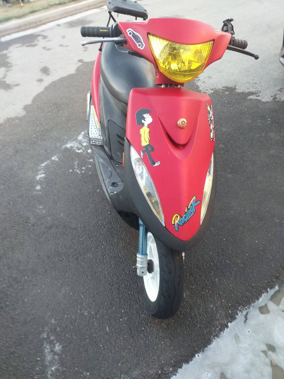 دراجه ماكس عدله للبيع السعر 400وبيه مجال قليل العنوان حي السلام الطوبجي قرب دائرة  المرور الرقم ***********
