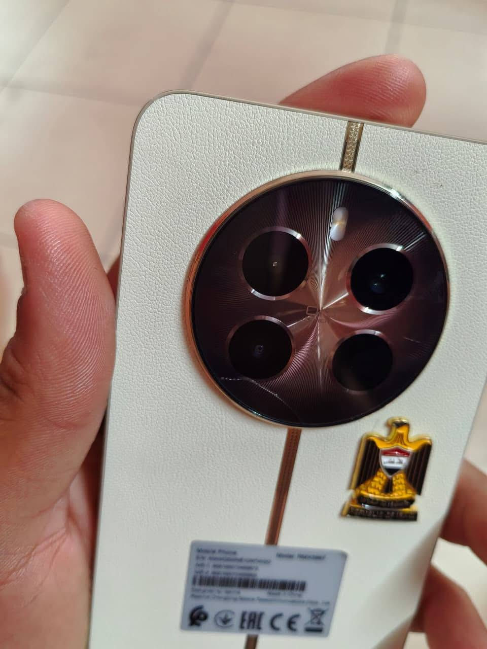 السلام عليكم
ريلمي 12 بلس 5g ذ256/8 ويا شاحنة سريعة يدعم 67 واط بي فطر بسيط ممبين اصلا بالعدسة مال كاميرا الجهاز نضيف كلش وجديد رايده ب250 وبي مجال مكاني بغداد مجمع بسماية السكني . الرقم : *********** متواجد واتساب وماسنجر .
