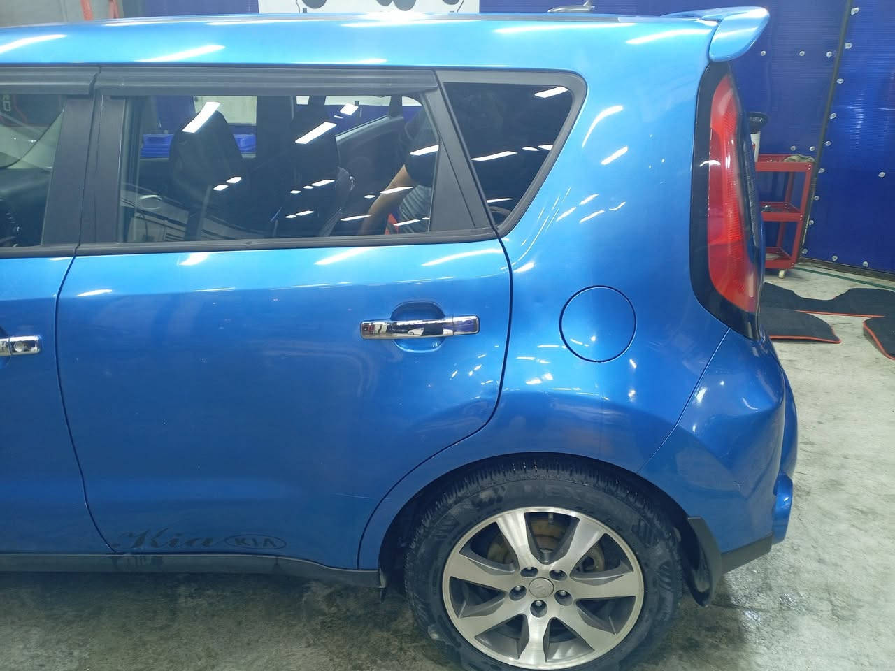 سلام عليكم كيا سول ٢٠١٦ محرك ٢٠٠٠ جي دي اي ماشيه 100 الف نظيفه حادثها تخريب بس جماعتنه مبدلين قطع مصبوغه عام بس الخلفي بلادي ما بيه صبغ سياره كامله ما بيها نقص سعرها ١١٥ رقمي ***********
