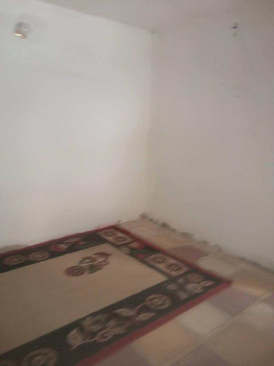 السلام عليكم بيت للبيع طابو صرف المساحه60 قرب غرف التجارة السعر 47استفسار ***********
