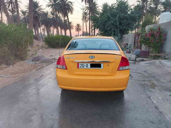 السلام عليكم ورحمة الله
سبكترا موديل 2009باسمي
رقم ديالى انكليزي 
هزة جديدة سيارة جاهزة من كل النواحي كبل للشارع
ضرر امريكا فقط جاملغ امامي بسيط جدا ليبل واحد
ماعدا الجاملغ الامامي
بدون ايرباك نقصها فقط كمبريسر فقط
السعر 75وبيهة مجال
رقم الاتصال ***********
واتساب ***********
