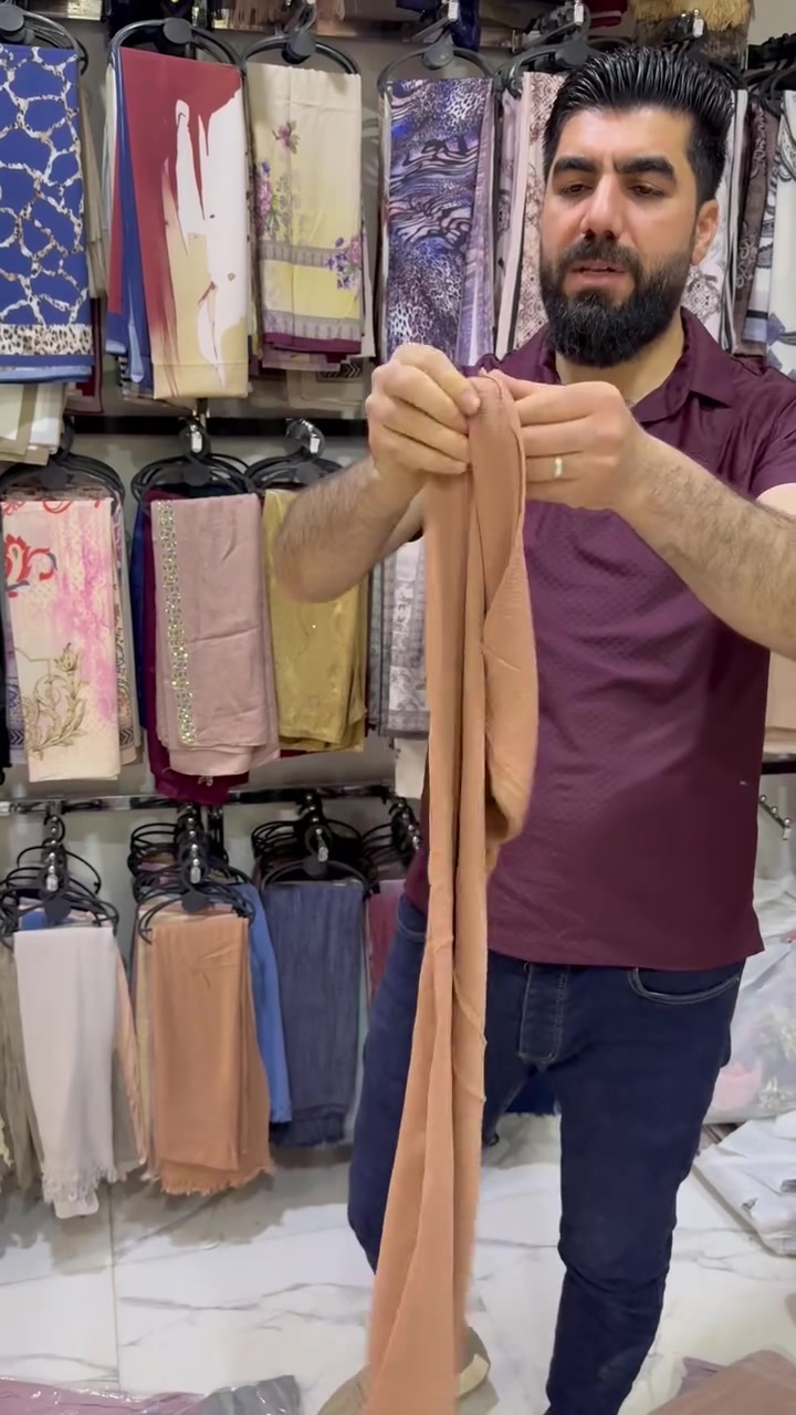 عرض خاص 
شال تايلندي 
السعر 3،000 دينار 
اكثر من 50 لون متوفر 

موقعنا                                                                                              الموصل الرشيدية شارع الروضة منتصف السوق.                                                                      خدمة التوصيل الى جميع المحافظات.                                                                        للطلب مراسلتنا واتس اب                                                                      ***********
