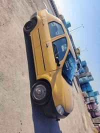 رينو ٢٠٠٩ رقم بغداد السعر ٣٠ وبيهه مجال مكان صويره 07732075974