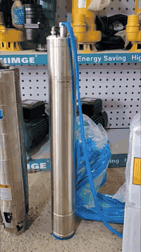 غطاس عامودي 5.5 حصان:
غطاس عامودي رفيع 
القوة الحصانية 5.5 hp
4 كور
4 بشارة ستيل 
الهيد 44 متر عامودي 
المخرج 3 أنج
كيبل 30 متر
كنترول بوكس 5.5 
220 V
ملف نحاس 100💯
السعر 540 الف💥
العنوان صلاح الدين سامراء شارع المتوكل 
الاستفسار ***********
