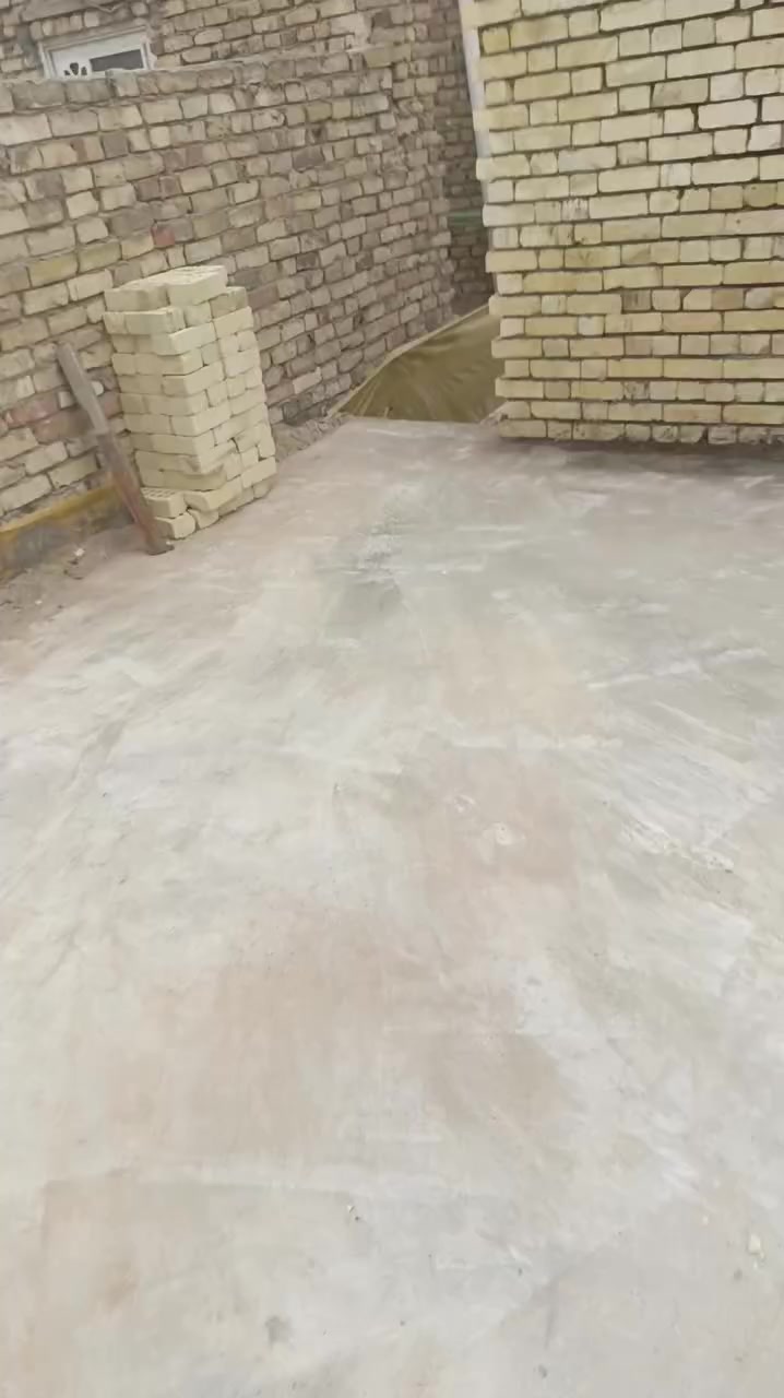 خلفات بناء وتأسيسات عامه ماء كهرباء مجاري
وتطبيق الارضيات والاصطح بكافت المواد كاشي بورسلين اشتايكر فرشي مقرنص
بناء وعكاده طابوك فرمستون ابولك
لبخ اسمنت 
رسم خرائط 
بناء درجه اوله وخبره بكافت اصناف العمل 
مستعدون للعمل تحت اشراف هندسي 
***********
***********
ابو الاكبر لكافه اصناف البناء
