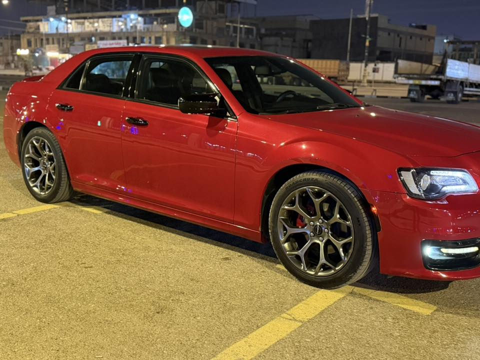 سلام عليكم اخوان اوبامة موديل 17 فول S ماشة 133 تشغيل عن بعد بانو رامة  قطعتين ويل 20 تخم تاير جديد شاشة كبيرة كامره خلفيه غرفة جلد تحكم كراسي امامي كهرباء نظافة الغرفة 100/100 سيارة مغلفة PPF سيارة كلين وارد كندي كلين مو وارد امريكي لا تجي وتكول لكيت ارخص اكلين بيها بارد باب الصدر وكد 4 اصابع بصندوك وماكو شي يبين مسحوب بجهاز السعر 255 مستعجل ع البيع وبيها مجال للشراي للي يدور كارتون وجديد *********** 
لا تكلي الورق صاعد انته تشتري بورق وتبيع بورق وهاذا سوك وبورصة لا تفكر الورقة صعدت 4 الاف دور سيارة جديدة
