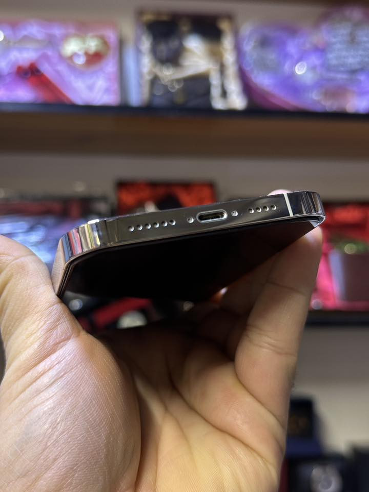 13 برو ماكس خطين 😍
13 برو ماكس ذاكره 256 بطاريه 92 نموذج M 

الجهاز نسخه الدبل سيمكارت ( خطين ) CH/A 

وتر بروف جهاز مابي اي قطعه تبديل مع ضمان 💐

ملحقات كامل ( كارتون + كيبل شحن ) + هدايا 🎁 

كربلاء / فلكة كنطرة السلام / شارع فريحه / مقابل مجموعه الوارث لمواد البناء ( ركن شارع البرج ) اتصال + واتساب *********** متواجدين كل ايام الاسبوع من الساعه 10 صباحاً و الى 11 مسائاً
