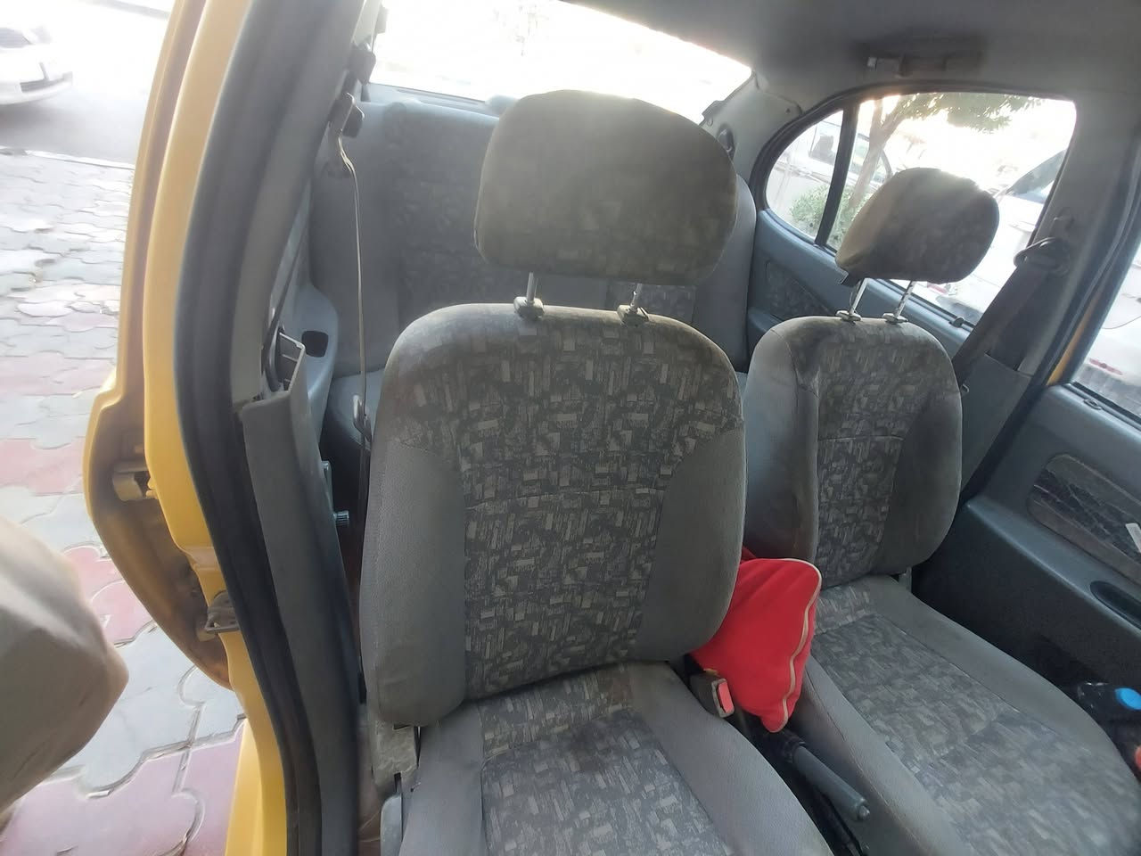 سلام عليكم
طيبه للبيع مديل ٢٠١٦ ماشيه ١٨٠ الف 

بيه ٣ قطع بارد حداديه ٧٠٪

سعر ٣٢ و بيه مجال 

رقم الهاتف ***********

***********
