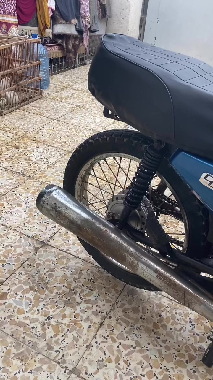 سلام عليكم لبيع دراجات أيراني مكاين نامه نضاف حلوات مكان بصره ٥ميل حي طارق وحده سعره 250 بيهً مجال رقم الهاتف ***********
