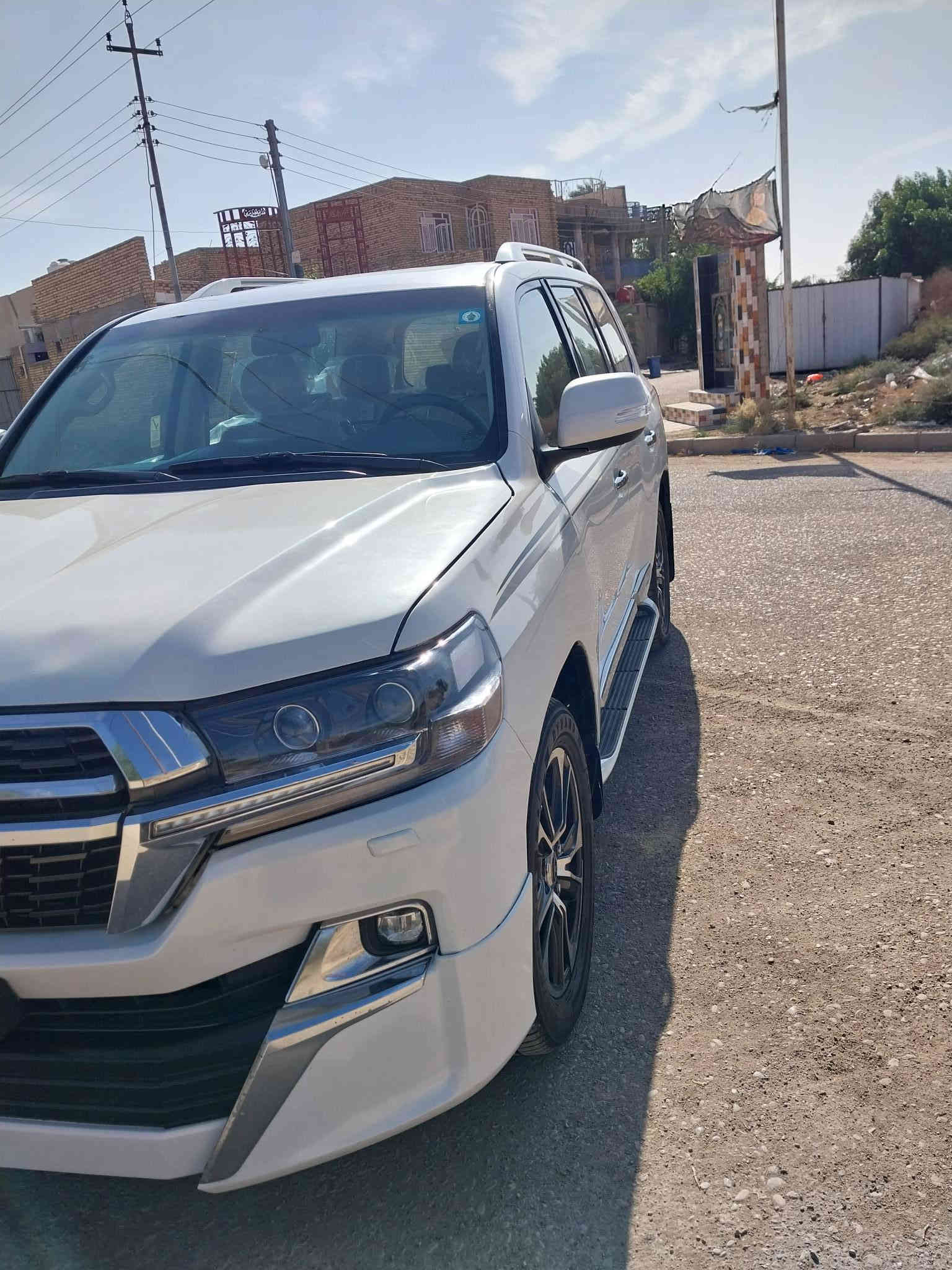 لاندكروزر موديل(  ١١ )محدث( ٢١)رقم بغداد مكفوله كفاله عامه عدا لتحديث صبغ سعر ٢٩٠ وبيهاء مجال العنوان ميسان المجر الكبير  رقم تلفون ***********سنويه لغيت ٢٨
