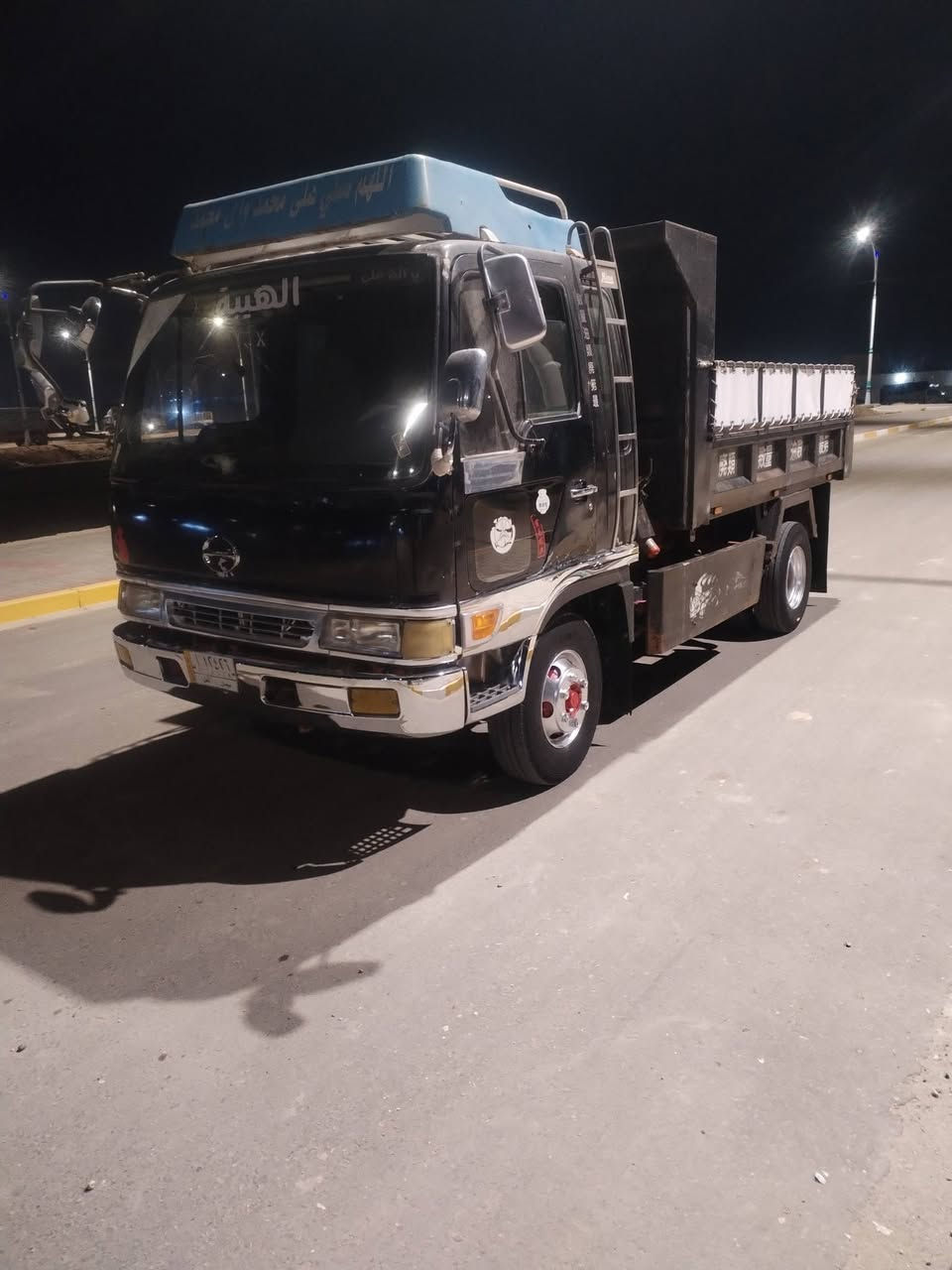 البيع هينو ربع طن مكينه 80.كير 7  سياره جاهزه لعمل    ***********
