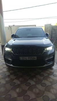 البيع سياره جيب شكل جديد موديل 22 وافر لان الون فيلي 7راكب فوال مواصفا...