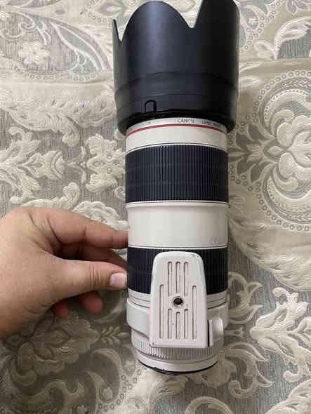 للبيع عدسة كانون 70-200
الحالة: نظيفة وتشتغل بدون أي مشاكل

الموقع: بغداد

للاتصال: ***********
