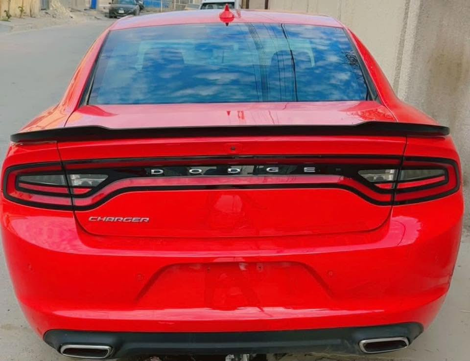 جارجر 2023 أصل الأصدار الأخير sxt سعر مناسب ب233
منفيس بأسمي بدون رقم فحص مؤقت 
لون أحمر طماطة مميز 
ماشيه 29 
أيرباك راجع سستم شركة دشبول بلادي على الفحص شرط
شاشه جبيره كار بلي 
سماعات سستم alpaen مضخم صوت
حساسات وكامره وتشغيل عن بعد 
 ومواصفات الsxt الباقيه معروفه 
حادث جاملغ فقط يعني قطعه وحده صبغ 
الدعاميه الاماميه نفسهه مالتهه البلاديه 
كلهه بلاديه السياره مي وتبريد الشركة نفسة 
مكاني بغداد
‭0770 381 4533‬
