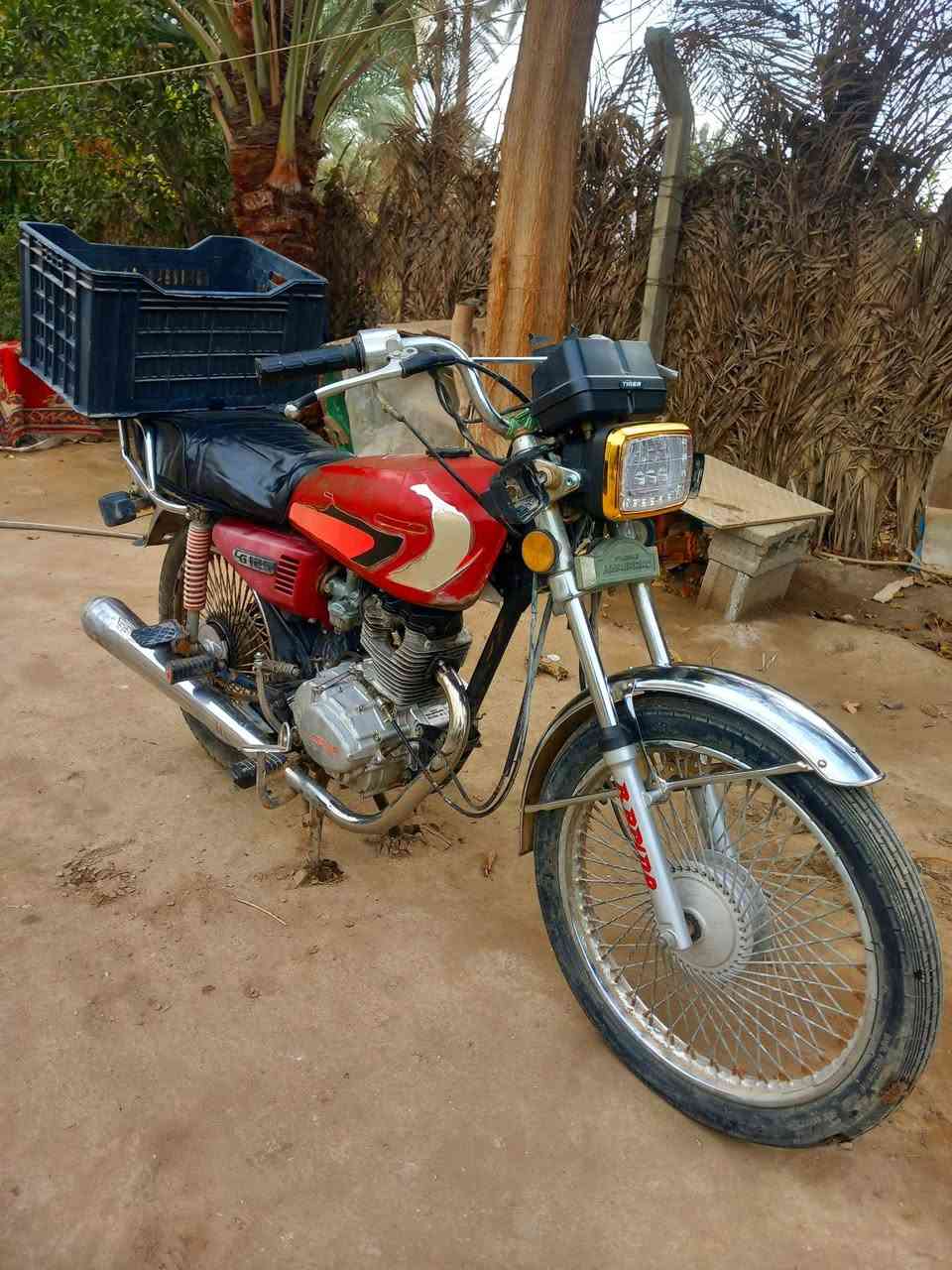 سلام عليكم دراجه نامه برو أوراق موديل ١٩ سعر ٣٥٠ وبيه مجال ***********
