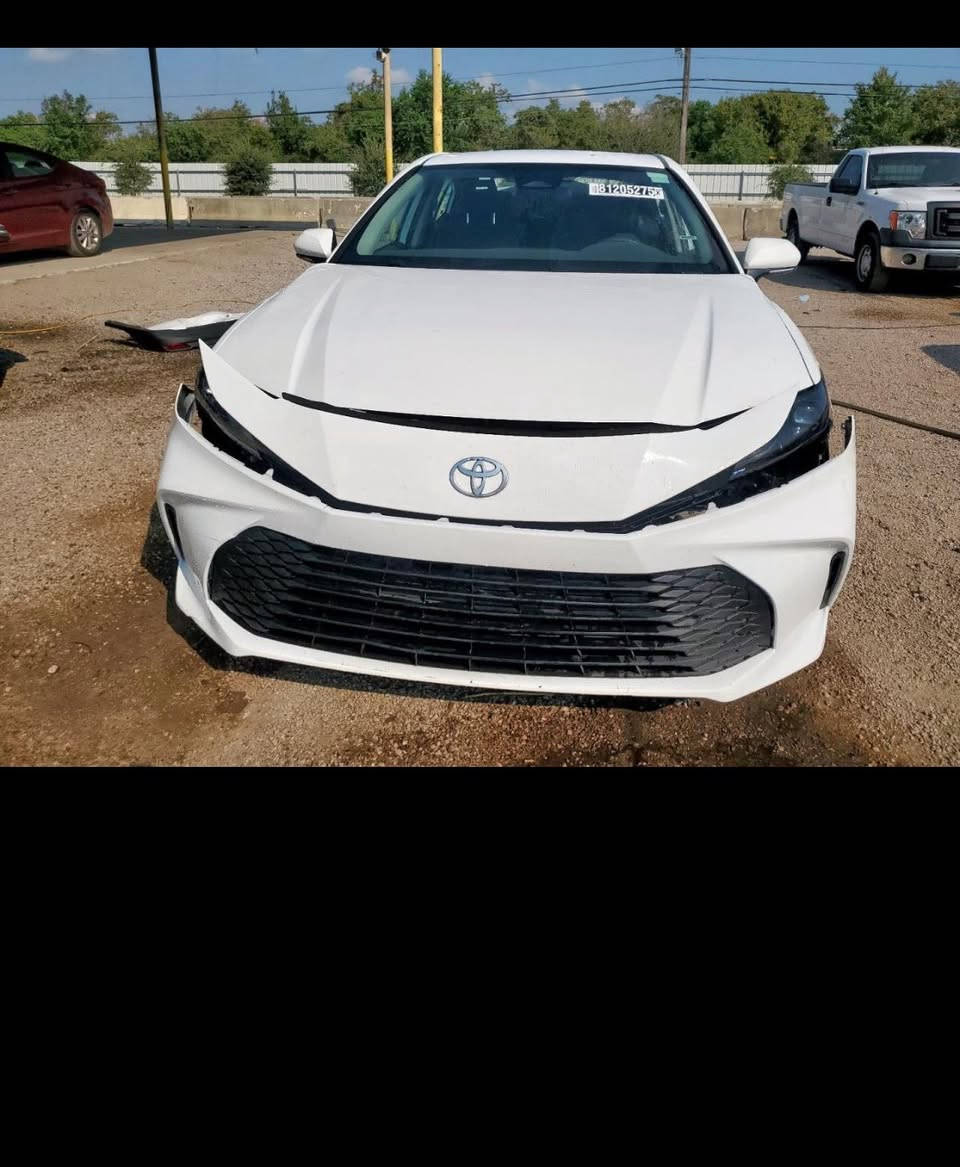 كامري موديل 25
حادث خلفي بدون ارباك السياره حاليا بالميناء ام قصر 

ترهم كتاب شهداء السعر 152$ بفاتورته بسبب الكمرك 

***********

***********
