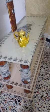 طاولة • نضيف • استفسار خاص