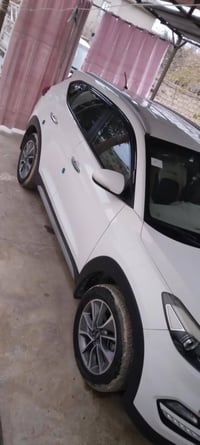 توكسان 2018  رقم اربيل بسمنا مجدد جديد  ماشيه 63 بدون ضرر بس كارت بل س...