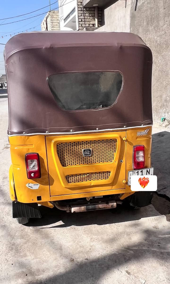 سلام عليكم 21نضيفة وحلوة سنوية ضايعة سعر خاص او ***********
