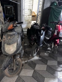 كل الدراجات اللي بلصورة للبيع ثنين الماكس والسكنس النثيه اما البوليس ف...
