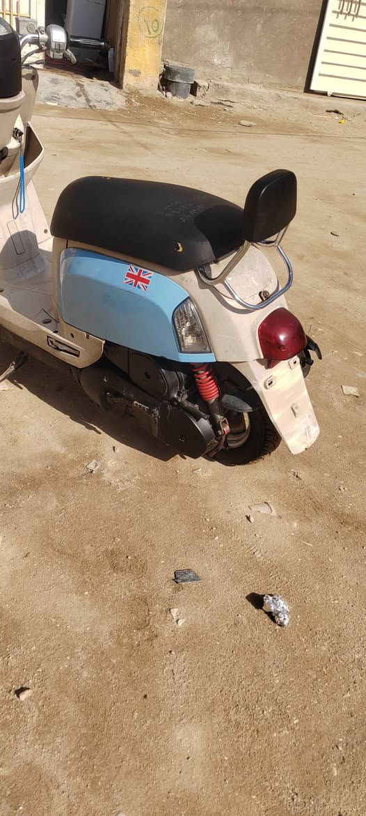 بوليسي ياباني سلف هندر كهربايات كاملة ما مفتوحة
سعر ٤٥٠  ***********.    شرط الفحص
