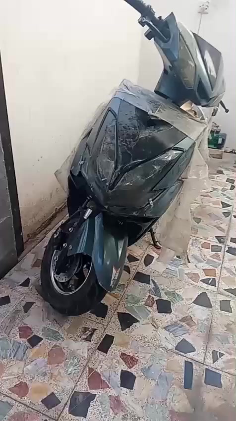 السلام عليكم ورحمة الله وبركاتو اخوان دراجه سكنس2025للبيع شركه الماسه  بدون بطاريه          السعر       225وبي مجال بسسيط للشراي التواص.        ***********وبي واتساب
