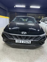 سياره النترا 2025 حادث خفيف مكينه 2000دوش  ماشيه 5000Km السياره نضيفه ...