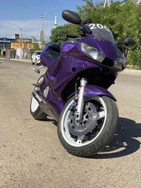 R6 • ٢٠٠٢ • بدون أوراق