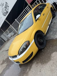 للبيع شوفر امبالا وارد امريكي بيها جاملغ الخلفي بجم كبس السياره جاهزه ...