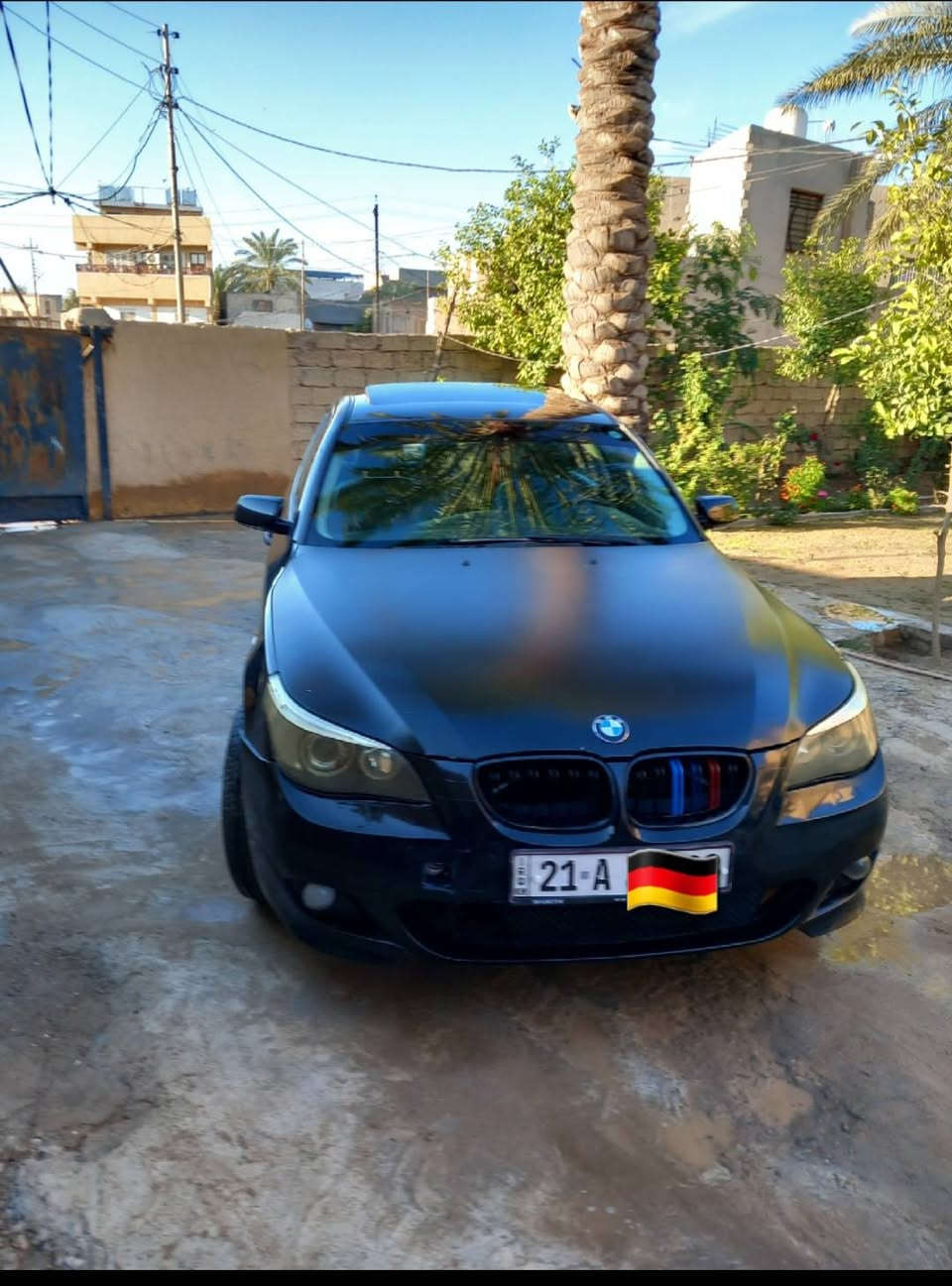 السلام عليكم للبيع بي امa60
موديل 2004 رقم سليمانيه 
حجم محرك 525 بلادي
كير مكينه ممتاز تبريد تدفئ شغال
فتحة سقف كراسي كهرباء خزن ميموي
تدفئ تبريد بالمقاعد مري قلاب
دعاميات محدثهm
صبغ حزام بدون حادث 
سعره 105ورقه  وبيه مجال لشراي للاستفسار*********** مكانه ديالى
