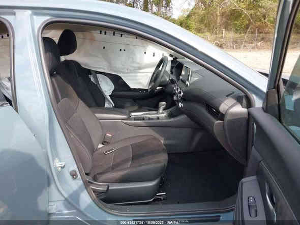 🇮🇶🇺🇸 فرصة مميزة لأصحاب كتب الشهداء 🇮🇶🇺🇸
اعلان مزاد
السعر بيع مباشر : 8,800 $
تاريخ المزاد يوم : 2025/12/5
نوع السيارة:  NISSAN SENTRA SV 2025
#يمكن_إدخالها_بكتاب_ذوي #الشهداء
#او_شحنها #إلى_الأمارات
#إقليم_كردستان 
#العقبة
#ام_قصر
الضرر كما موضح بالصور
📍 العنوان : الموصل حي الوحده الشارع العام قرب دائرة اللجان الطبية 
📞 : ***********
📞 : ***********
📞 : ***********
#مزاد_الامين_للسيارات_الامريكية_
