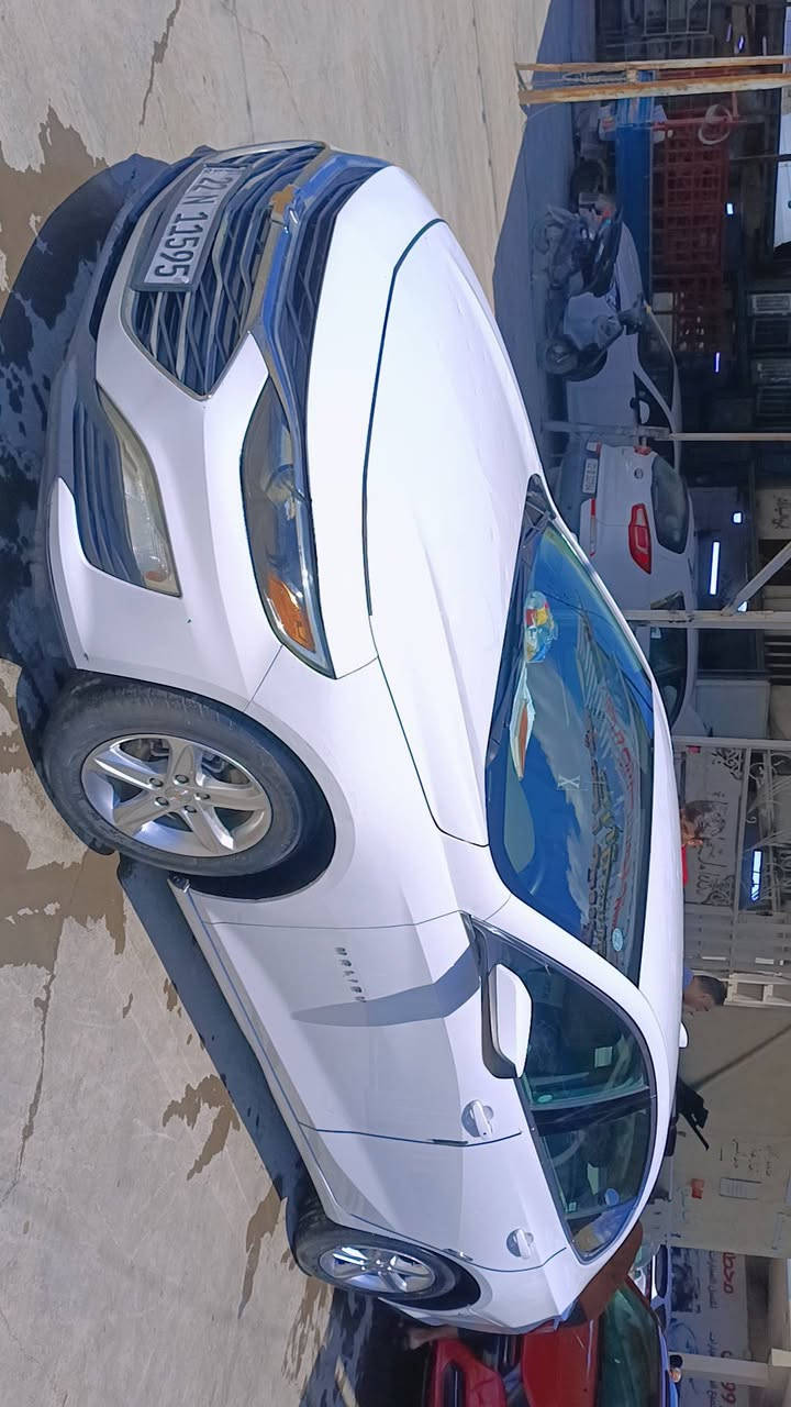 ماليبو Lt
موديل : 2022 موديل 
مواصـفـات :-
1- بصمة تشغيل وبصمة أبواب وبصمة جنطة
2- تشغيل عن بعد 
3- اوتو ستوب
4- تبريد قطعتين أمامي وخلفي 
5-كشنات أمامية تدفئة السائق والراكب
6- كشن السائق كهربائي
7- شاشة جبيرة كار بلي واندرويد اوتو
8- كامرة خلفية دوارة على حركة الستيرن
9- محرك 4 سلندر 1500 تيربو على وضع شركة مكفول
10- كشاف LED نهاري اوتو
11- لايتات عدسة
12- ويل كب حجم 18 
13-تحكم استيرن جهتين بالتحكم بأيعازات الصوت مع مثبت للسرعة ع طريق الخارجي
ضررها محولبه + خشم جاملغ الايمن بارد
***********
مكان السياره بغداد
السعر110
