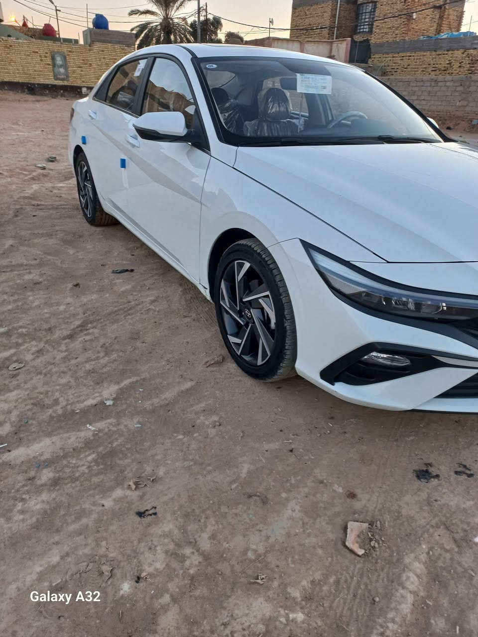 السلام عليكم من رخصت الادمن المحترم 
سيارة النترا موديل ٢٥ السيارة زيرو ماشية ١٧ الف فول مواصفات كفالة عامة بالعافية على الياخذها رقم أربيل دولي أتريد وكالة أتريد امداور السعر١٤٢ وبيها مجال بسيط  مكان السيارة النجف كوفة حرية ***********او ***********
