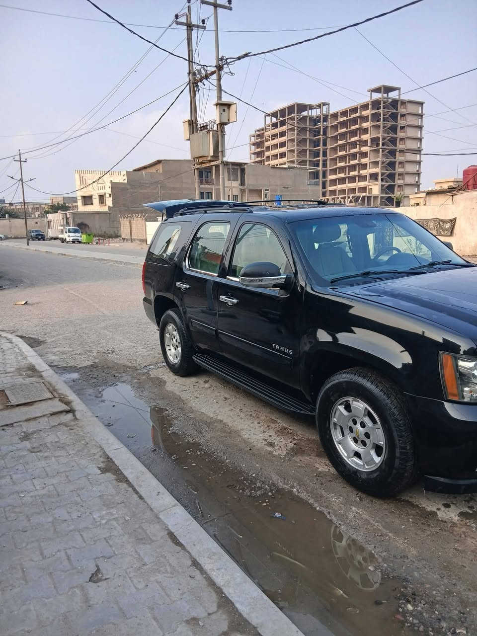 السلام عليكم 
تاهو موديل 2011
خليجيه السياره كفاله عامه 
كفاله كص وسرقه وانتر بول وعشاير 
السياره جديده 
كفاله كير مكينه شاصي السياره خليجيه 
السعر105$وبيه مجال 
*********** العنوان بصره السياره ادوات
