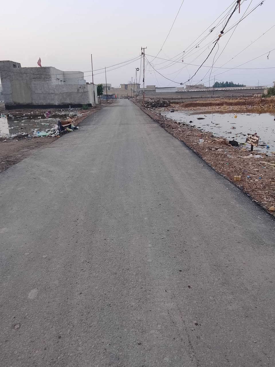 سلام عليكم ورحمه الله وبركاته قطعت ارض للبيع 100متر زراعي سند 25 خلف سوق الحميديه ستفسار تصال ***********
