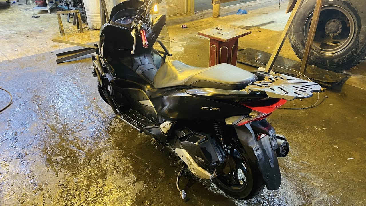 السلام عليكم pxcجيل3السعر 14 مكان مدينة الصدر ***********
