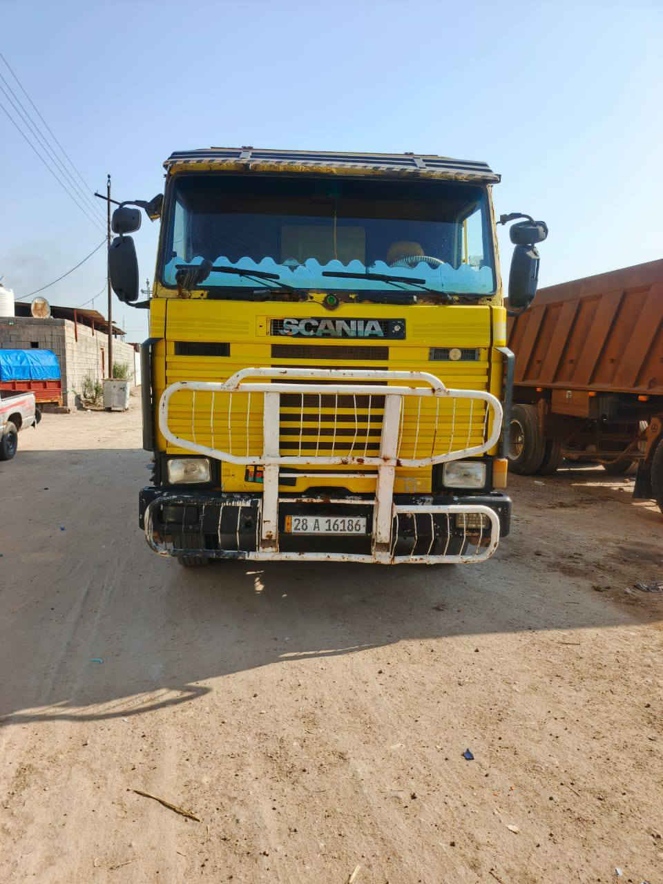 السلام عليكم  سكانيه شاصي سحال 112 محرك 112ونص كير 5×5 رقم نجف الماني مجدد شاصي مكفول  مكان البصره  ***********
