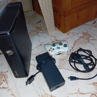 اكس بوكس 360 • ٣٥+ ألعاب • ملحقات كاملة