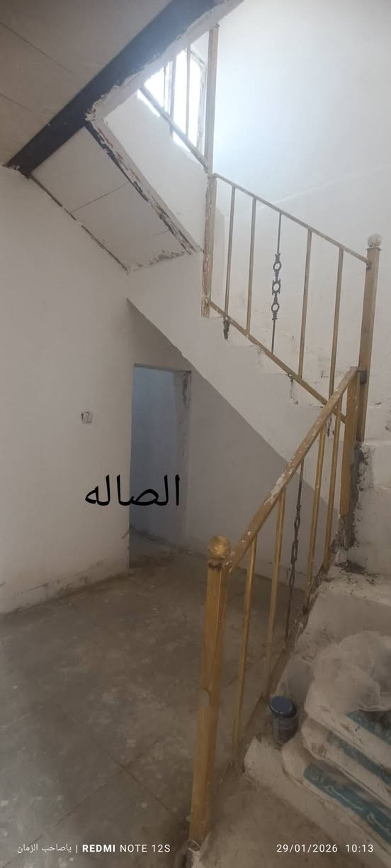 بيت 130 متر 100 بناء و30 قطعه 
في حي الرحمه الاولى طريق الطيب قرب المدرسه الكرفان القديمه 
رقم معامله كامله 
للاستفسار تواصل خاص 
او الاتصال على الرقم ***********
